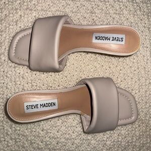 Steve Madden Women's Cream Kitten Heel
